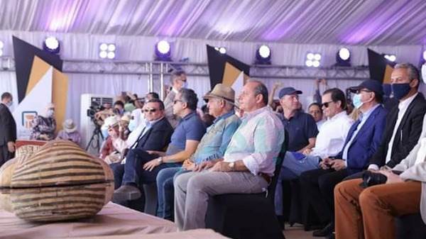 البنك_الأهلي_يرعى_المؤتمر_الصحفي_للإعلان_عن_أكبر_اكتشاف_أثري_في_2020_(2)