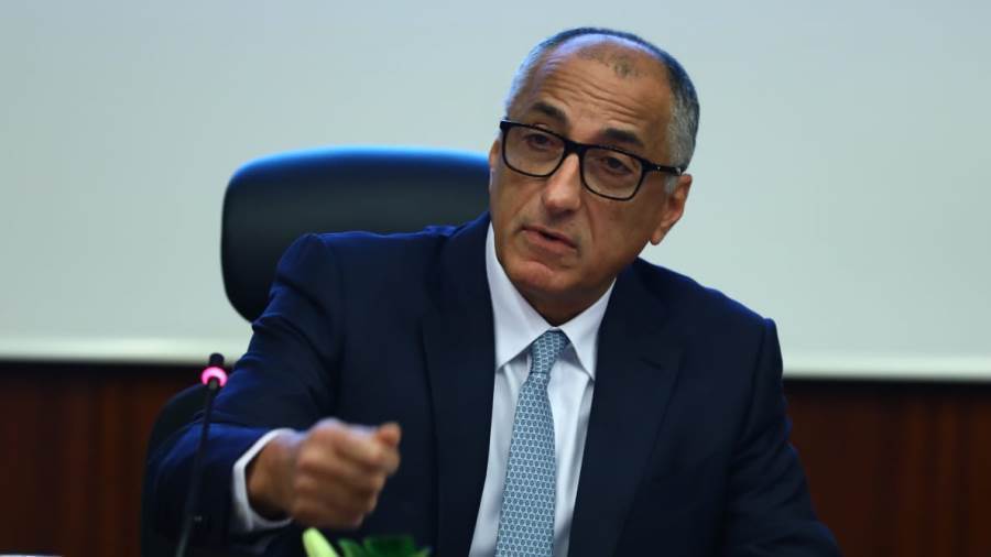 طارق عامر محافظ البنك المركزي