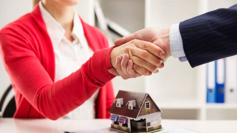 قرض تشطيب الوحدات السكنية للموظفين وأصحاب المهن الحرة