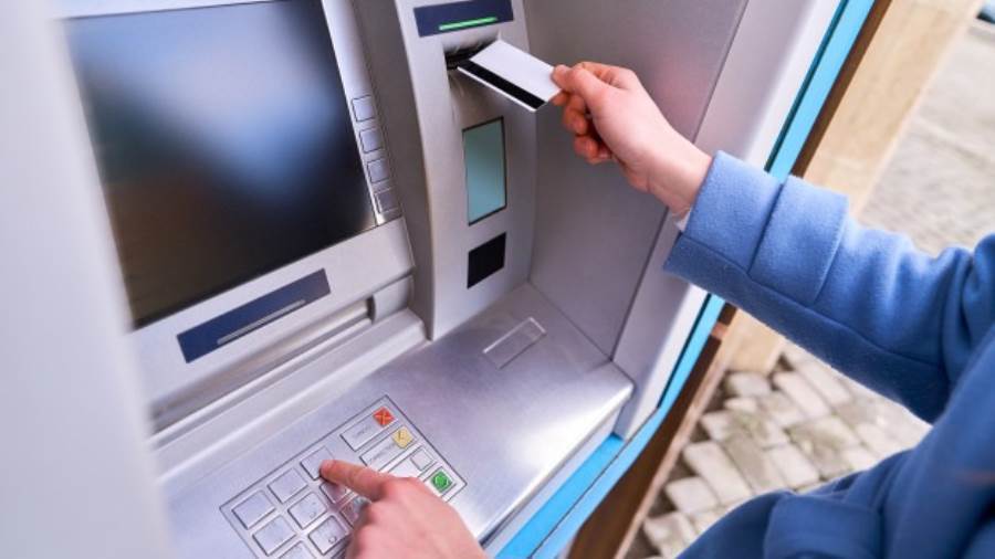 خدمة تغيير رقم الهاتف عبر ماكينات الـATM