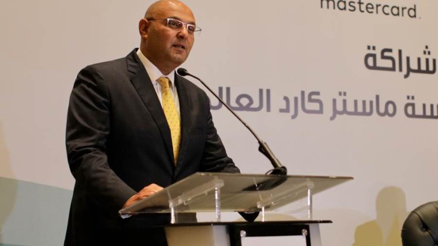 وليد مطر مساعد العضو المنتدب للتجزئة المصرفية والفروع ببنك التعمير والإسكان