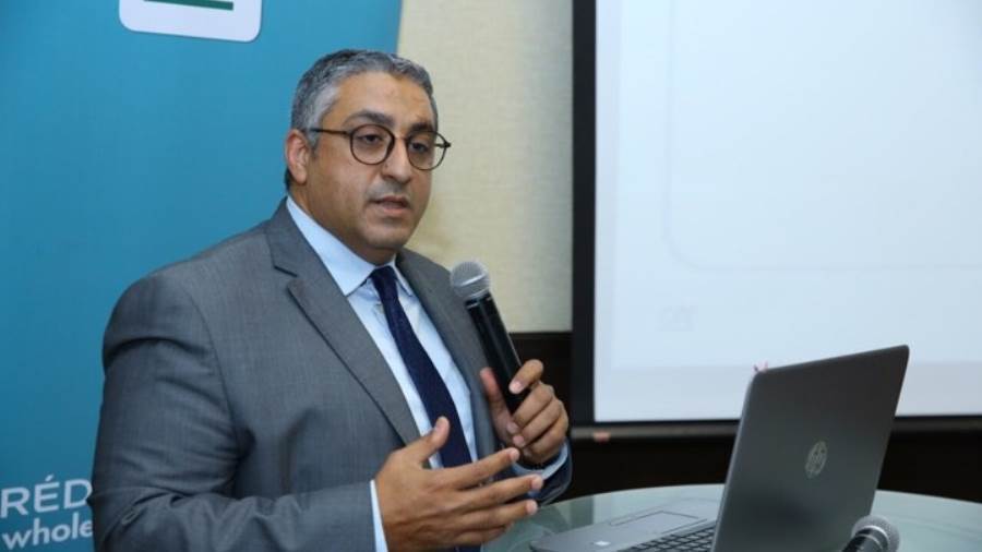 ولى الدين لطفى نائب العضو المنتدب لقطاع الأعمال ببنك كريدى أجريكول مصر