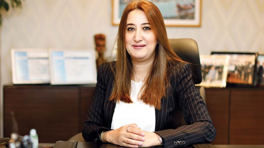 داليا البازنائب رئيس البنك الأهلي المصري