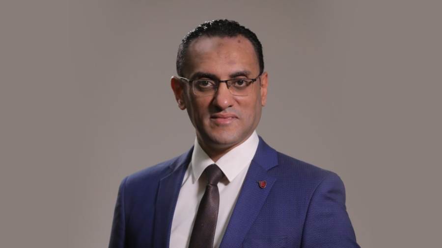 الخبير المصرفي الدكتور أحمد شوقي