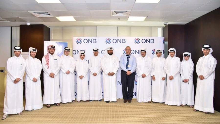 تنظيم ورشة تدريبية لطلاب مدرسة قطر للعلوم المصرفية