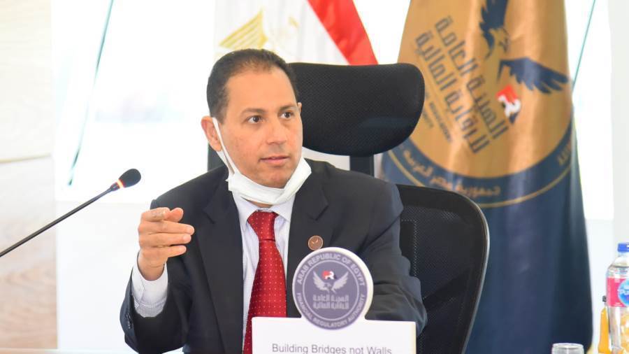 الدكتور محمد عمران رئيس الهيئة العامة للرقابة المالية