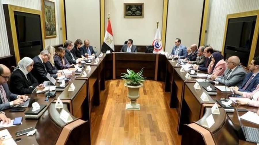 استقبال وفد البنك الدولي