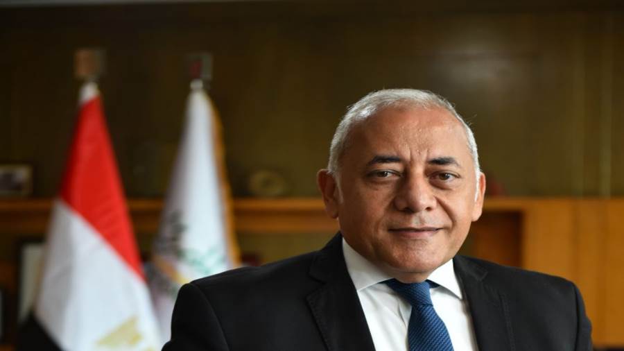حسام الحجار رئيس مجموعة الدعم الإداري بالبنك الأهلي المصري