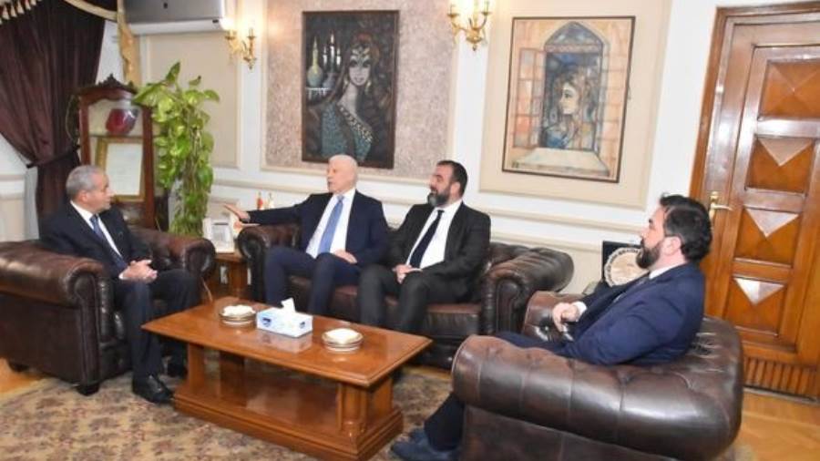 وزير التموين خلال لقاء وفد بنك الاستثمار الأوربي