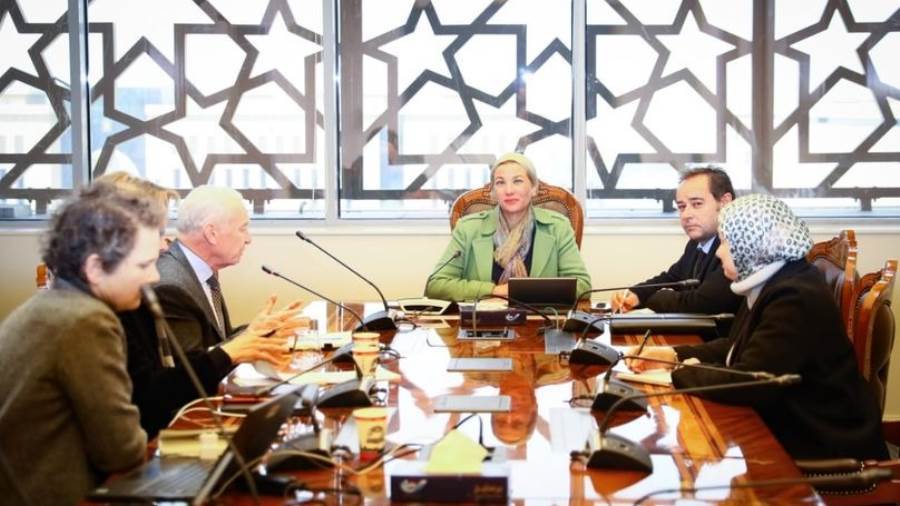 وزيرة البيئة خلال لقاء بعثة البنك الدولي