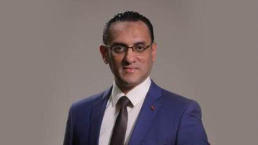 الخبير المصرفي أحمد شوقي