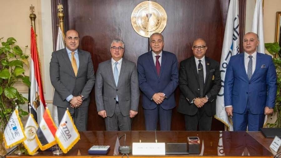 على المصيلحى وزير التموين والتجارة الداخلية