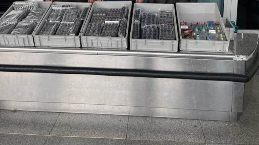 مضبوطات جمارك مطار برج العرب