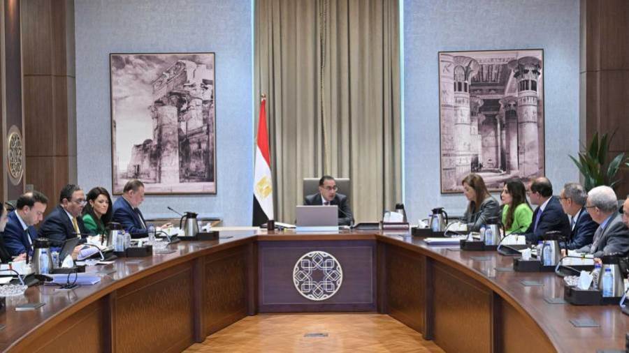 رئيس الوزراء يترأس اجتماع المجلس التنسيقي للسياسات النقدية والمالية