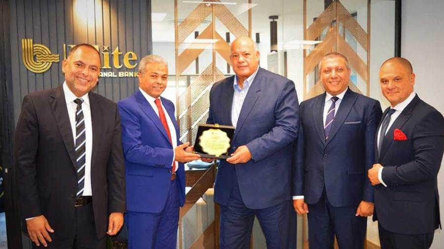 بنك قناة السويس يكرم محمد رشوان البطل العالمى لرياضة الچودو