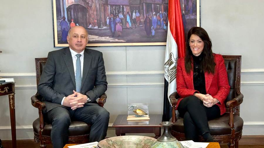 الدكتورة رانيا المشاط وزيرة التعاون الدولي والمحافظ المناوب لمصر لدى بنك التنمية الجديد