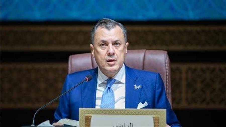 أحمد عيسى وزير السياحة والآثار