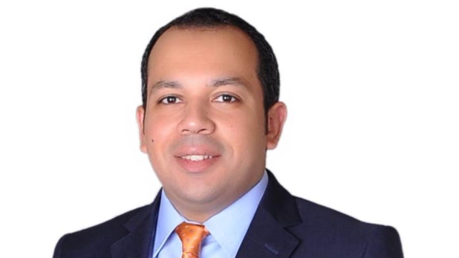 أحمد مجدي الخبير الاقتصادي والمصرفي