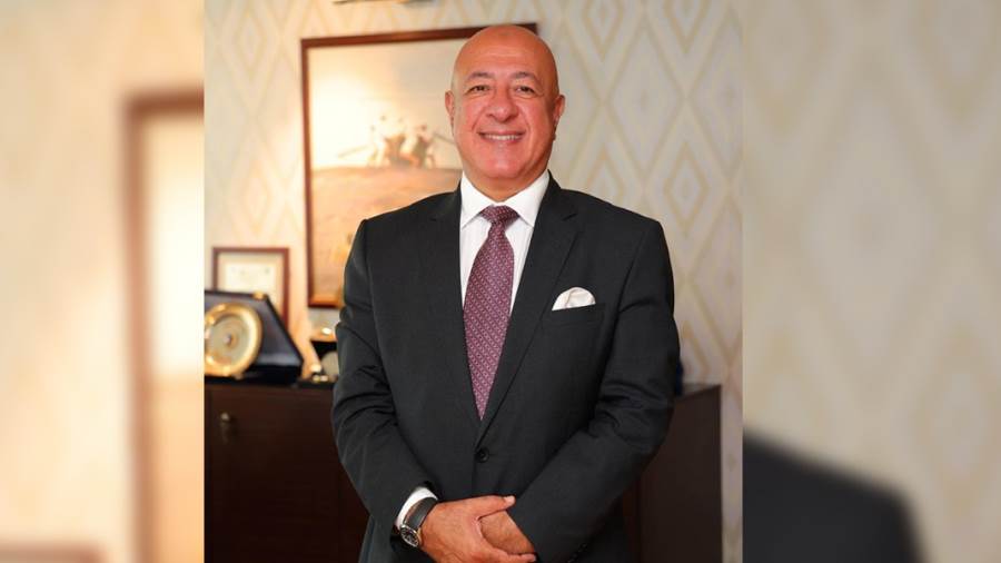 يحيى أبو الفتوح - نائب رئيس البنك الأهلي المصري