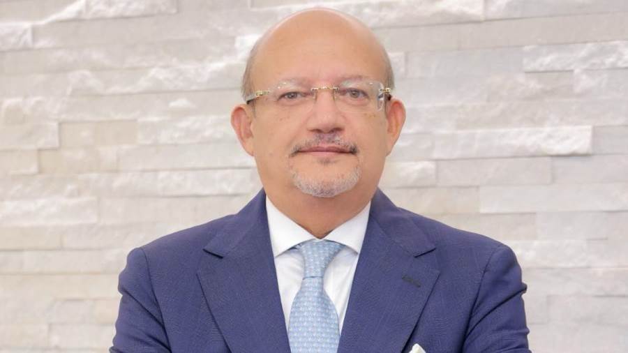 حسين رفاعي الرئيس التنفيذي والعضو المنتدب للبنك