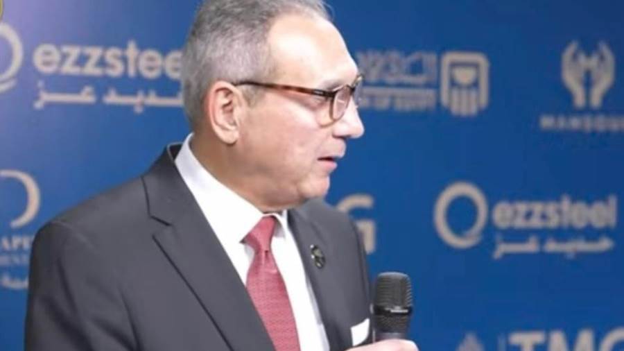 محمد الأتربي الرئيس التنفيذي للبنك الأهلي المصري