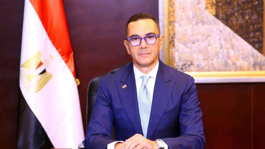 حسن الخطيب وزير الاستثمار والتجارة الخارجية