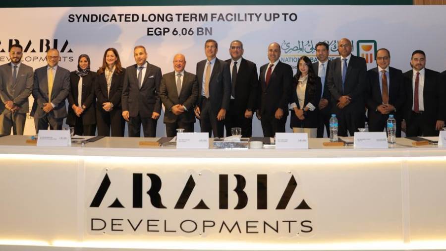 البنك الأهلي المصري يرتب تمويلا مشتركا بـ 6.06 مليار جنيه لمشروع فيرمونت صن كابيتال في الأهرامات