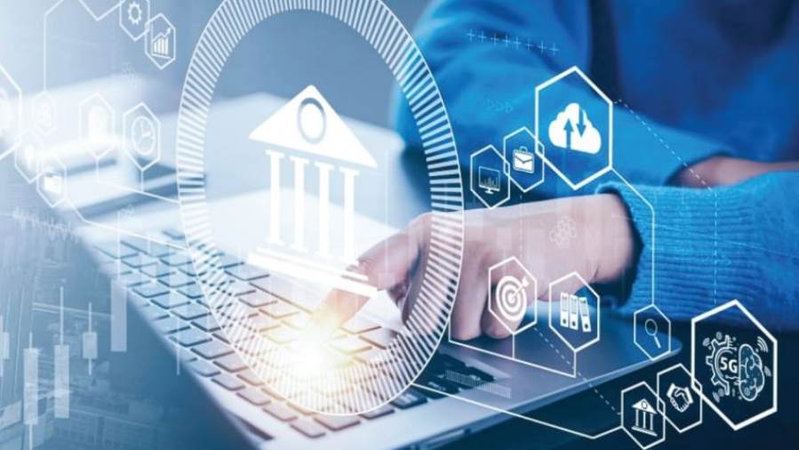 البنوك تتيح فتح الحسابات واصدار البطاقات مجانا بدءا من الغد