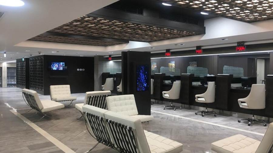 الفرع الرئيسي للبنك الأهلي المصري بشارع شريف.. قلب القاهرة الخديوية وذاكرة العمل المصرفي في مصر