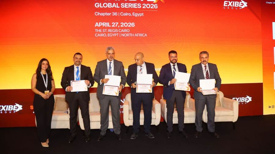 هشام محمد علي يحصُد جائزة أفضل رئيس لأمن المعلومات خلال مؤتمر Finnovex بالقاهرة