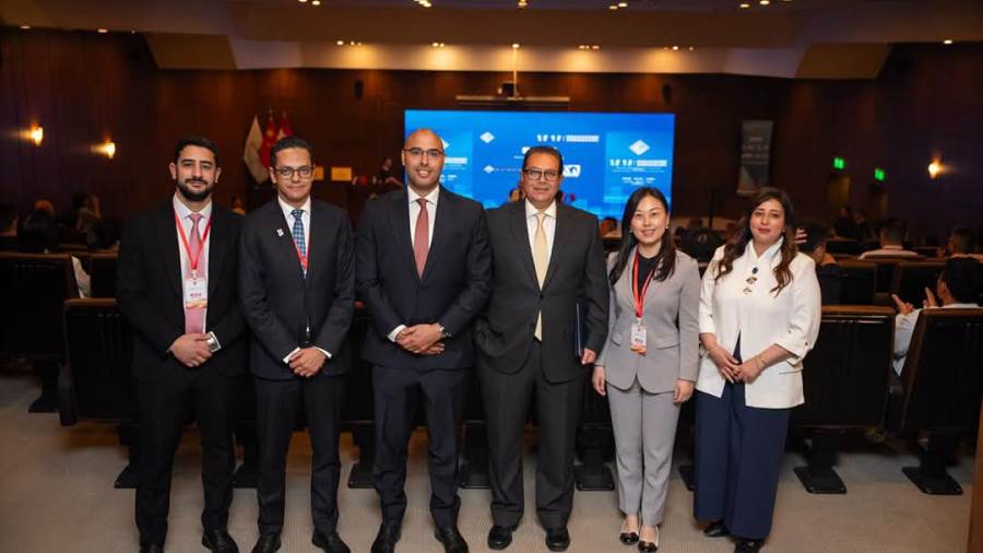 بنك الإمارات دبي الوطني مصر يوقع مذكرة تفاهم مع غرفة هونان للتجارة