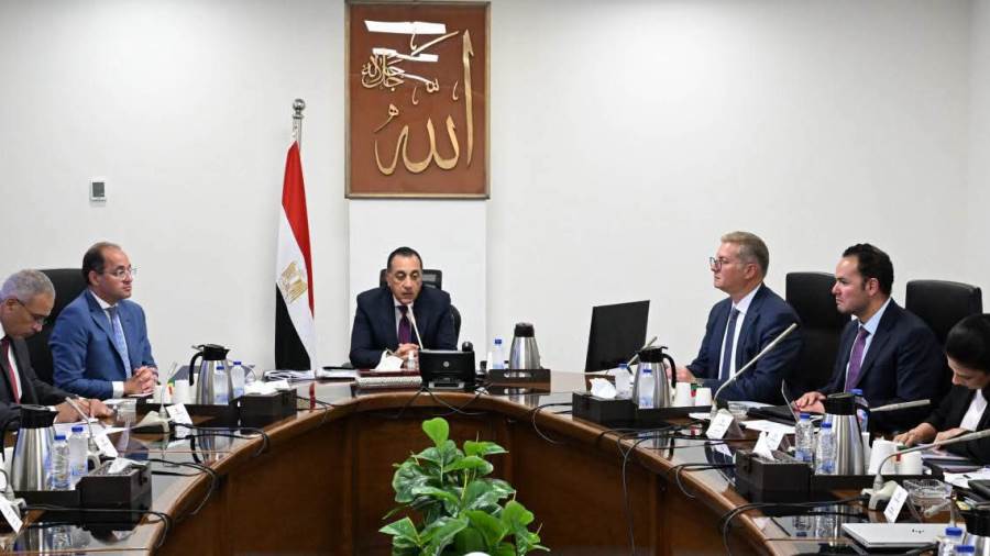 اثناء الاجتماع