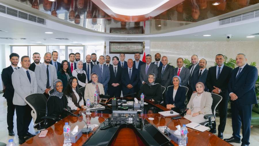 بنك التعمير والإسكان ينفذ تدريب تفاعلي للتوعية بالأمن السيبراني بالتعاون مع شركة Unit 42