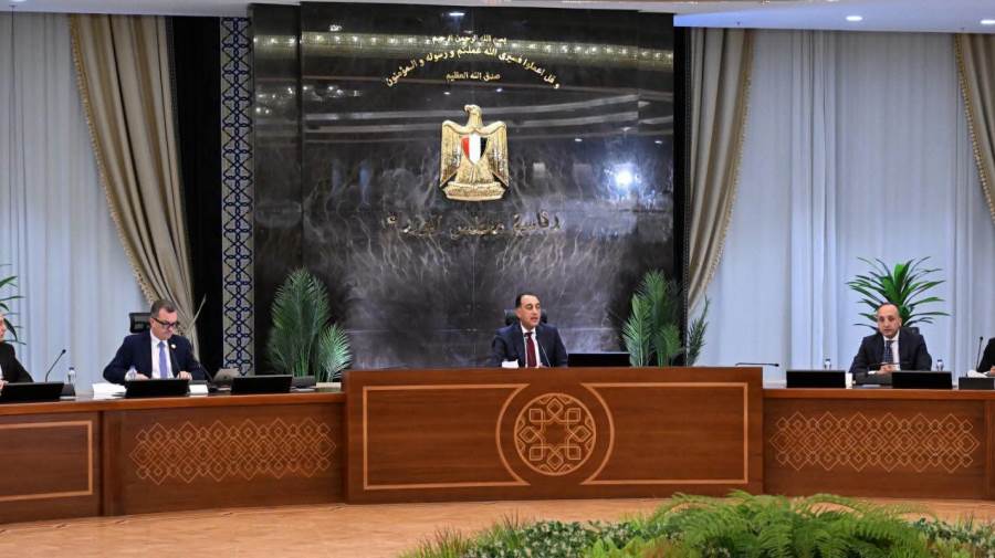 رئيس الوزراء: العام المالي 2025/2026 شهد تحقيق معدل نمو 5.1% وهذه النتائج تعكس صلابة الاقتصاد المصري وقدرته على مواصلة النمو وتمثل شهادة ثقة في قدرته على التعامل مع التحديات