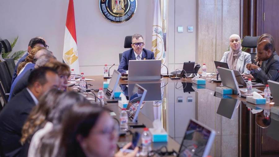 أحمد رستم وزير التخطيط والتنمية الاقتصادية