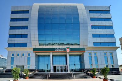 حكاية بنك .. الأهلي المصري  "العملاق يقود الدفه"