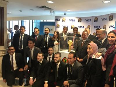 صور| البنك الأهلي يستضيف كأس الأمم الإفريقية