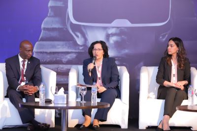 خبراء يؤكدون على أهمية وجود مؤسسة دولية تتعامل مع المشروعات الصغيرة