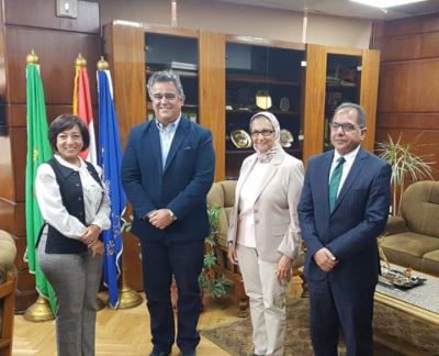 "تنمية الصادرات" يساهم فى تجهيز المركز البحثي للخلايا الجذعية بجامعة القاهرة