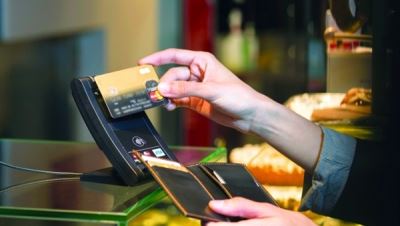 إنفوجرافيك| 9 نصائح لاستخدام بطاقتك الائتمانية أثناء السفر