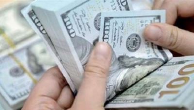 خبراء: تحرير الدولار الجمركي يؤكد ثقة مصر في استقرار الجنيه