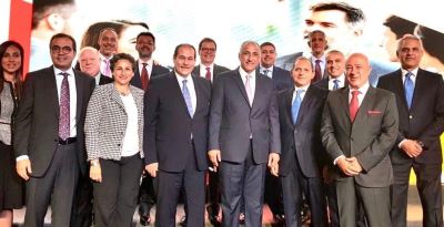 طارق عامر يكرم 47 مصرفيا شاركوا ببرنامج تخريج القادة بكلية هارفارد للأعمال