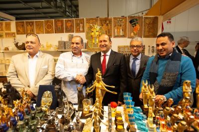 صور| بنك الإسكندرية الشريك الاستراتيجي للجناح المصري في معرض "أرتيجيانو ان فييرا" بإيطاليا