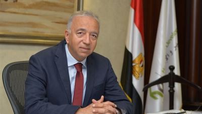 فتحي السباعي: بنك التعمير والإسكان مستمر في دعم جامعة النيل