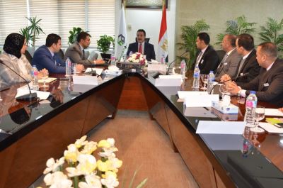 حسن غانم: الشباب علي رأس أهتمامات بنك التعمير والإسكان