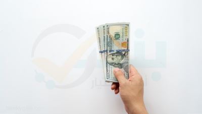 الدولار في أعلى مستوياته مقابل اليورو منذ أكثر من عامين