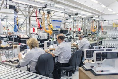 بنوك أوروبا تطالب الموظفين بالعمل من المنزل للحد من انتشار فيروس "كورونا"