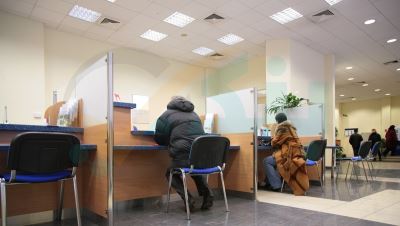 بنك الكويت الوطني يعلن عن تغيير مواعيد العمل في بعض فروعه