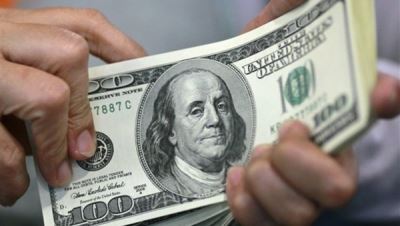 استقرار سعر الدولار في 34 بنكًا بمستهل تعاملات اليوم الخميس