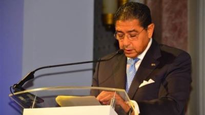 البنك التجاري الدولي يتبرع بـ 7 ملايين دولار لإتاحة اختبارات كورونا..ورئيس البنك يكشف حجم مساهماته في إفريقيا